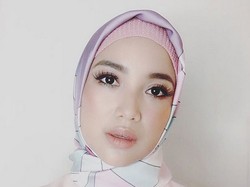 Chacha Frederica Mantap Berhijab, Ini Gayanya yang Dipuji Netizen