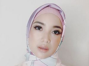 Chacha Frederica Mantap Berhijab, Ini Gayanya yang Dipuji Netizen Chacha Frederica Mantap Berhijab, Ini Gayanya yang Dipuji Netizen