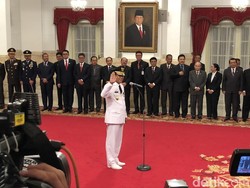 Jokowi Lantik Isdianto Jadi Wakil Gubernur Kepulauan Riau