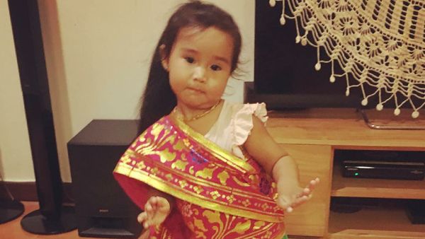 Kenalan dengan Kina, si Imut Putri Happy Salma yang Menggemaskan