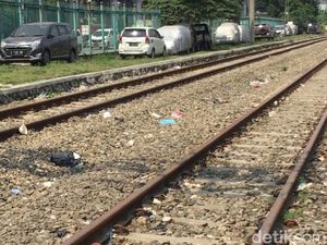 Tarif Parkir di Area Rel Pademangan Dipatok Rp 200 Ribu