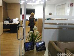 Jenazah Enen Korban Pembunuhan Pria AS akan Dimakamkan di Kamboja Jenazah Enen Korban Pembunuhan Pria AS akan Dimakamkan di Kamboja