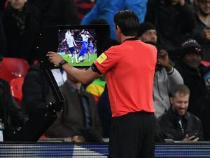 Kontroversi VAR Warnai Inggris vs Italia, Southgate: Untung Belum Piala Dunia