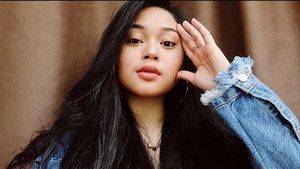 Potret Cecilia Gina Putri Cantik Master Limbad, Siapa Berani Deketin?