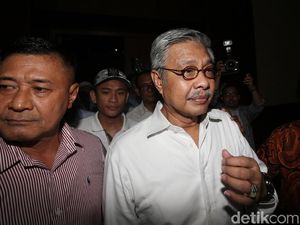 Hakim: Kerugian Negara di Kasus Nur Alam Rp 1,5 Triliun Hakim: Kerugian Negara di Kasus Nur Alam Rp 1,5 Triliun