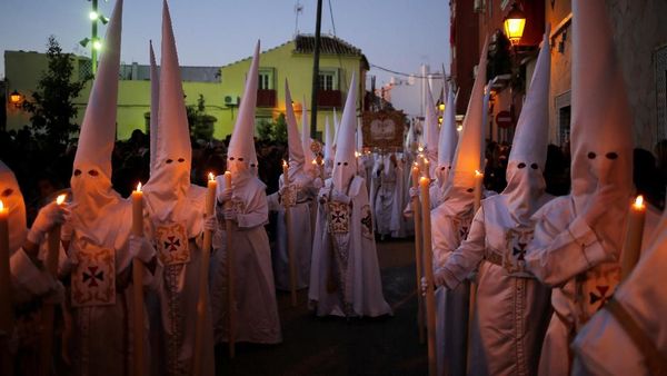 Melihat Tradisi Pekan Suci di Berbagai Belahan Dunia