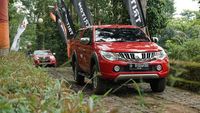 Main Offroad dengan Pikap Triton