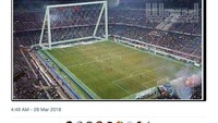 Sindiran lain untuk Higuain, dalam bentuk gawang raksasa: Federasi Sepakbola Argentina (AFA) gagal dalam permohonannya ke FIFA untuk melakukan perubahan ukuran gawang. (Foto: Internet)