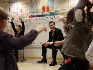 Usia Sekolah di Prancis Diturunkan dari Enam Menjadi Tiga Tahun