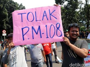 Driver Online yang Langgar Permenhub 108 Hanya Ditegur Driver Online yang Langgar Permenhub 108 Hanya Ditegur