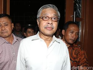MA: Mantan Gubernur Sultra Nur Alam Rugikan Negara Rp 4,3 Triliun MA: Mantan Gubernur Sultra Nur Alam Rugikan Negara Rp 4,3 Triliun