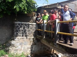 Blusukan ke Majalaya, Ridwan Kamil Dicurhati Soal Air Bersih