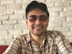 Jokowi Mania Perkarakan Arseto Pariadji