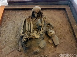 Lebih Dekat Melihat Kerangka Manusia di Sukabumi