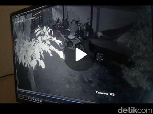 Aksi Pencuri Motor Sport Terekam CCTV di Kudus