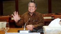 Disarankan Mundur Imbas Rupiah Digebuk Dolar AS, Gubernur BI: Yakin Stabil!
