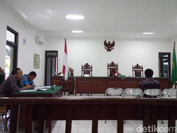 Ogah Ditilang Karena Nunggak Pajak, Bambang Ajukan Praperadilan