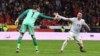 Iago Aspas pemain Spanyol lainnya yang menyumbang gol di laga ini. Saking lemahnya pertahanan Argentina, David de Gea sampai bisa menciptakan assist untuk Aspas di menit ke-73. (Foto: David Ramos/Getty Images)
