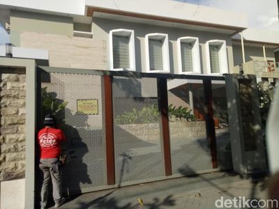 Rumah Mewah hingga Moge, Ini Harta Bos Abu Tour yang Disita