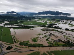 Parahnya Banjir Bandang di Australia