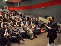 Jaring Investor, Kemlu-BEI Melancarkan Diplomasi Finansial