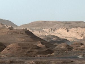 Pakar Antariksa Tak Yakin AS Bisa Kirim Manusia ke Mars Tahun 2030