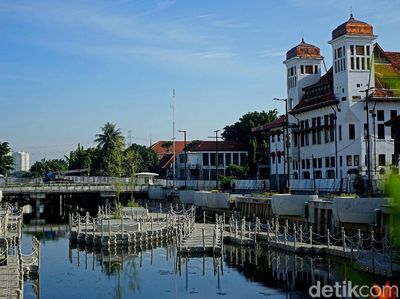 Foto: Melihat Indahnya Kali Besar Kota Tua Usai Direvitalisasi