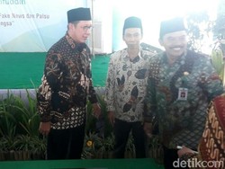 Resmikan Gedung IAIN, Menag Singgung Bakrie Pelapor Gratifikasi