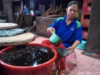 Kedelai Hitam Jadi Rahasia Kelezatan Kecap Cap Udang yang Legendaris