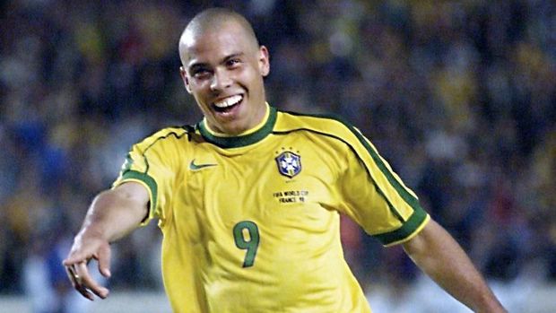 Ronaldo Luis Nazario de Lima merupakan pemain terbaik versi Jose Mourinho.