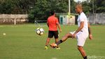 Persebaya Berlatih Jelang Lawan Persela