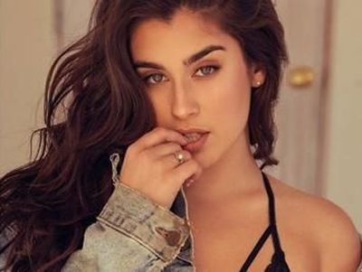 Aksi si Seksi Laurent Jauregui di Playboy