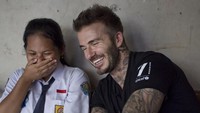 Sebagai sebuah bentuk dukungan terhadap Sripun, Beckham pun memberikan kesempatan untuk gadis 15 tahun itu mengambil alih akun Instagramnya selama seharis. (Foto: Instagram @davidbeckham)