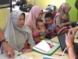 Air Mata Jemaah Umrah di Balik Raibnya Rp 1,8 Triliun Abu Tours