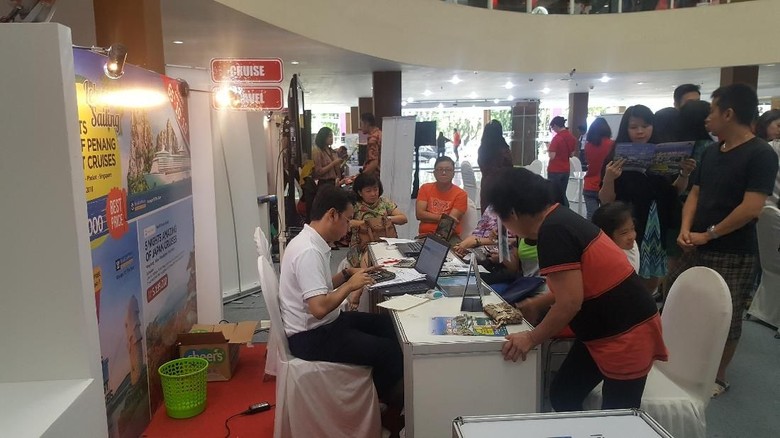 Foto: Mega Travel Fair Malang (Muhammad Aminudin/detikTravel) Foto: Mega Travel Fair Malang (Muhammad Aminudin/detikTravel)