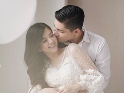 Selamat! Franda dan Samuel Zylgwyn Dikaruniai Putri Pertama