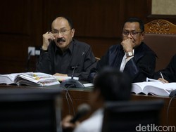 Hakim Wanti-wanti Karyawan Jaga Rekaman CCTV Saat Fredrich ke RS