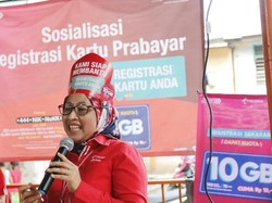 Blusukan Telkomsel Jemput Bola Registrasi SIM Card