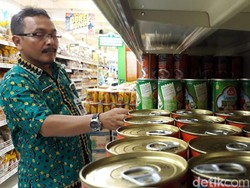 Ikan Kaleng Mengandung Cacing Masih Dijual di Brebes