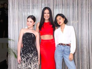 Sophia Latjuba Foto Bareng 2 Putrinya, Netizen: Seperti Kakak Adik