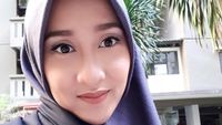Foto: 11 Gaya Hijab Dosen Cantik Asal Sukabumi