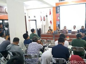Dua Calon Jadi Tersangka KPK, KPU Tetap Jadwalkan Debat Paslon