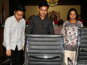 Tiga Perawat IGD Ungkap Detik-detik Novanto Masuk RS Medika