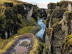 Bukan Lukisan, Ini Lembah yang Ada di Dunia Nyata