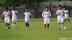 Persebaya Berlatih Jelang Lawan Persela