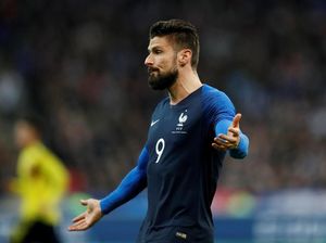 Momen Giroud Ngambek karena Mbappe Momen Giroud Ngambek karena Mbappe