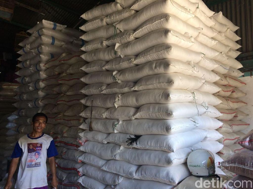 Musim Hujan, Pedagang Waspada Harga Beras Naik Musim Hujan, Pedagang Waspada Harga Beras Naik