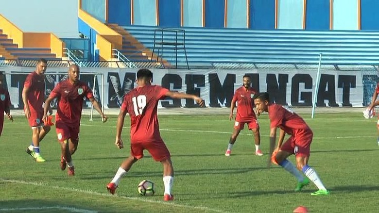 Tampil Full Team, Persela Optimistis Raih Poin Penuh atas Persebaya