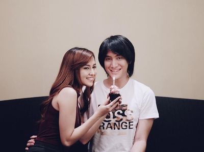 Jelang Nikah, Lihat Lagi Kemesraan Kevin Aprilio dan Vicy Melanie!