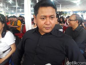 Jadi Penerjemah Bahasa Isyarat, Cara Frans Layani Gereja dan Tuhan Jadi Penerjemah Bahasa Isyarat, Cara Frans Layani Gereja dan Tuhan